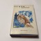 ERICH MARIA REMARQUE - TREI CAMARAZI--CARTONATA--RF15/4