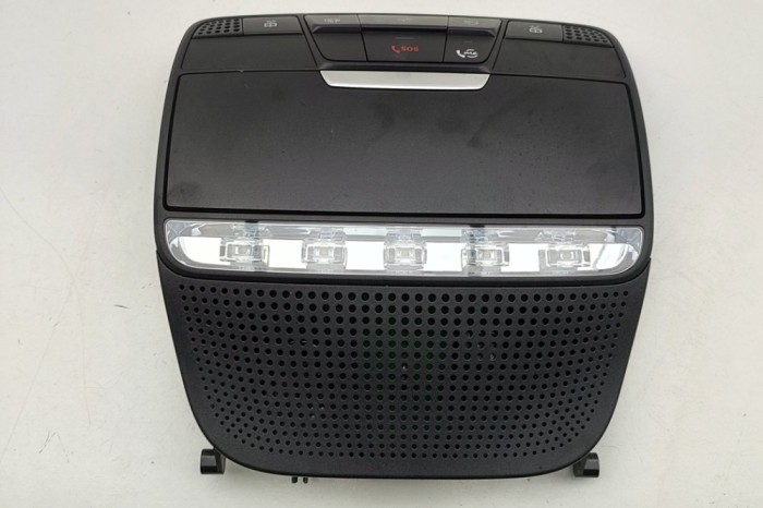 Iluminare interioară MERCEDES-BENZ C Coupe C205 2020 OEM: A0009003717,A0009063306 | 32054213