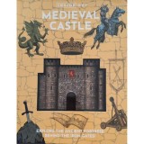 Carte Engleza: Inside Out - Medieval Castle Adventure