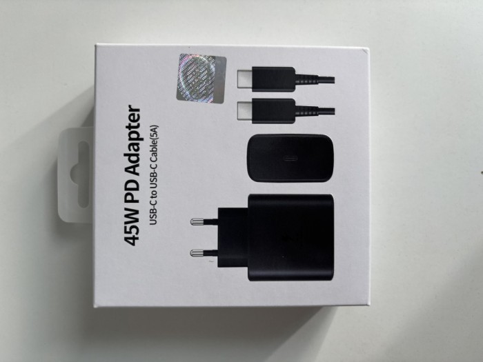 Incarcator 45W + cablu 5A, desigilat pentru proba