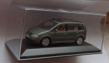 Macheta Volkswagen VW Touran MK1 1T 2003 - Minichamps 1/43, 1:43