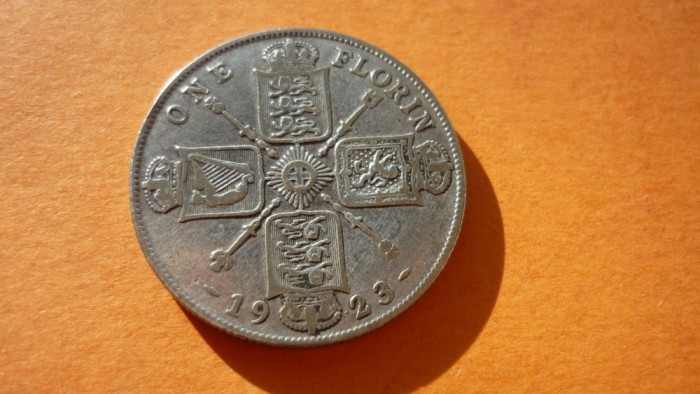 1 FLORIN 1923 ARGINT *****