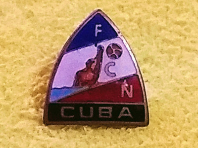 Insigna (veche-rara) - Federatia de Inot si Polo din CUBA foto