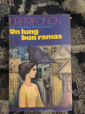 e1 IURI TRIFONOV - UN LUNG BUN RAMAS foto