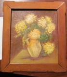 Cumpara ieftin CY - Tablou vechi ante 1990 "Flori Galbene in Vas Galben" u/c semnat E. Carpinisan / rama (veche, din lemn): 31 cm x 35 cm Stare!