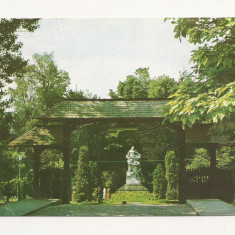 RF15 -Carte Postala - Ramnicu Valcea, vedere din parc, circulata 1968