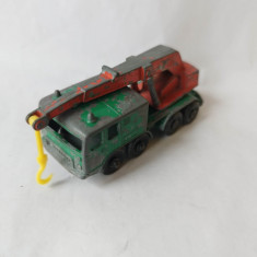 bnk jc Matchbox 30c 8 Wheel Crane Truck - regular wheels