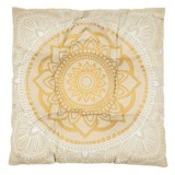 Pernă pentru scaun cu model Mandala, 42x42 cm, ecru cu detalii aurii, CMCLASS