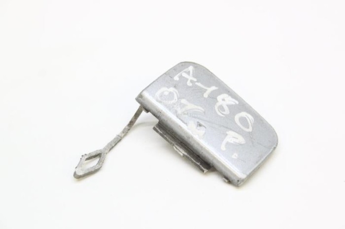 Capac c&acirc;rlig de remorcare bara de protecție față MERCEDES-BENZ A W169 2007 OEM: A1698850581 2776211