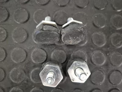 Set 4 picioare sustinere M6 masina de spalat Samsung / C130 foto