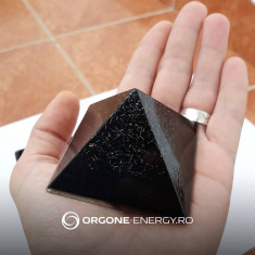 Orgone Piramida BlackSun Orgonite cu Shungit 7x7cm foto
