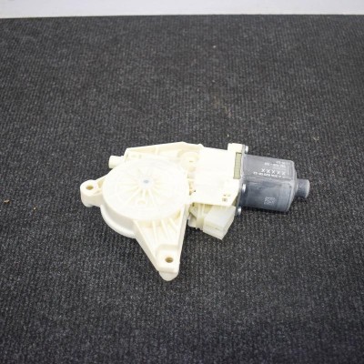 Motor macara geam ușă dreapta spate MERCEDES-BENZ E W212 2015 OEM: 0130822504,A2048200642 3613938 foto