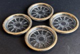 Set vintage 4 farfurii sticla de dulceata cu margine aurie si ornament solar