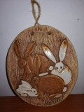 Tablou aplica placa ceramica perete ovala Made in Suedia Ninnie Forsgren iepuri