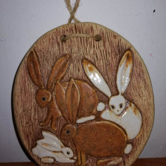 Tablou placa ceramica perete ovala Made in Sweden by Ninnie Forsgren iepuri