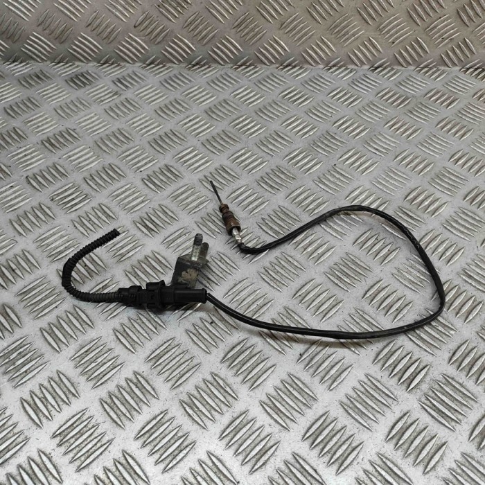 Senzor de temperatură IVECO DAILY VI Box 2022 OEM: 5801630229,5801653071 | 31541796