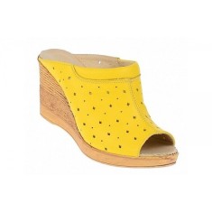 Saboti dama din piele naturala cu perforatii - Model Galben de Vara PAPUCTEAGALBEN