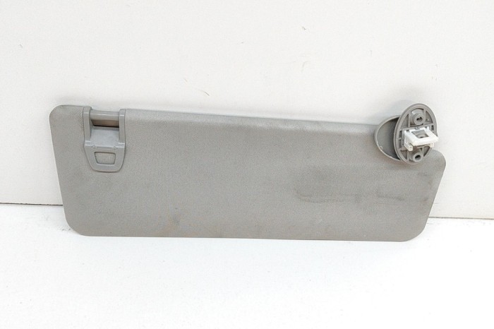 Parasolar st&acirc;nga TOYOTA SIENNA _L4_ 2020 OEM: 74320-08070-B2 27275070