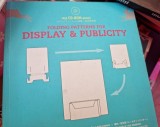 Folding patterns for display and publicity