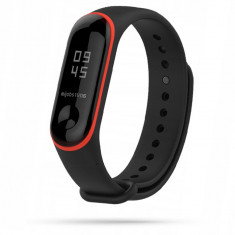 Curea Tech-Protect Smooth pentru Xiaomi Mi Band 3/4 Negru/Rosu