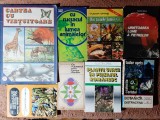 8 vol. Tudor Opris (Cartea cu vietuitoare, Cu rucsacul..., Plante unice, Petrologia distractiva, Botanica distractiva) - cultura generala