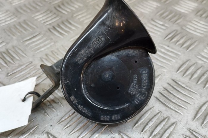 Claxon PORSCHE CAYENNE 9PA 2004 OEM: 6N0951221,6N0.951.221,7L5951185,7L5.951.185 28931725