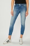 Review - Jeans