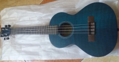 Ukulele Kala KA-TEMB Blue Exotic Mahogany Tenor foto