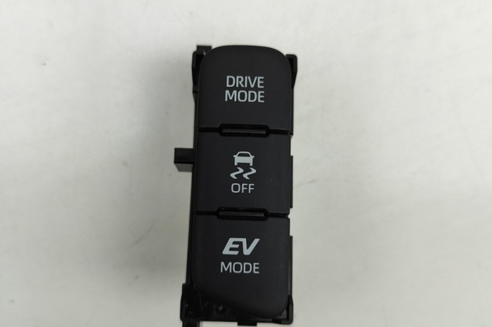 Panou de butoane TOYOTA YARIS CROSS MXP_ 2024 OEM: 84970-K0020 | 31547362