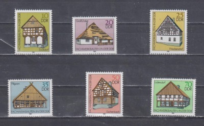 A12 S4 3 - Timbre foarte vechi - Fosta Germanie Democrata - DDR - cabane foto