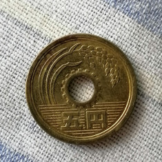 MONEDA - 5 YEN -JAPONIA