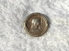 BROSA FECIOARA MARIA 1900 FRANTA de colectie SPLENDIDA patina FRUMOASA UNICA