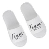 Papuci de Casă Velvet Albe cu Imprimeu Team Bride pentru Burlacitele, CMCLASS