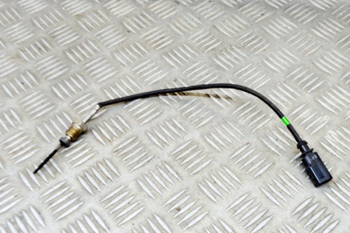 Senzor de temperatură AUDI A6 4G2, C7, 4GC 2012 OEM: 03L906088FH | 15226731