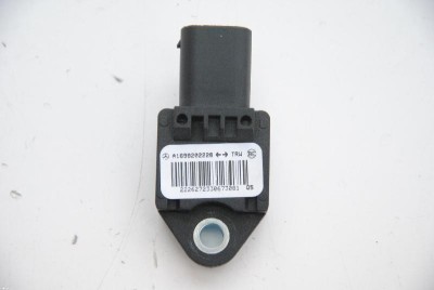Senzor de impact lateral dreapta MERCEDES-BENZ A W169 2007 OEM: A1698202226 2358127 foto