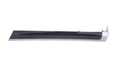 Ornament panou ușă st&acirc;nga spate PORSCHE CAYENNE 92A 2015 OEM: 7P5867419,7P5867419F | 23719130