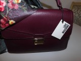 MOSCHINO , geanta noua piele naturala , cadou esarfa matase cu lina brodata