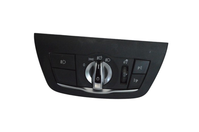 Modul de control comutator faruri BMW X3 G01, F97 2019 OEM: 9472964 24567920