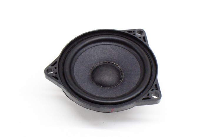 Difuzor planșa de bord TESLA MODEL 3 2018 OEM: 1079742-00-A 11369757