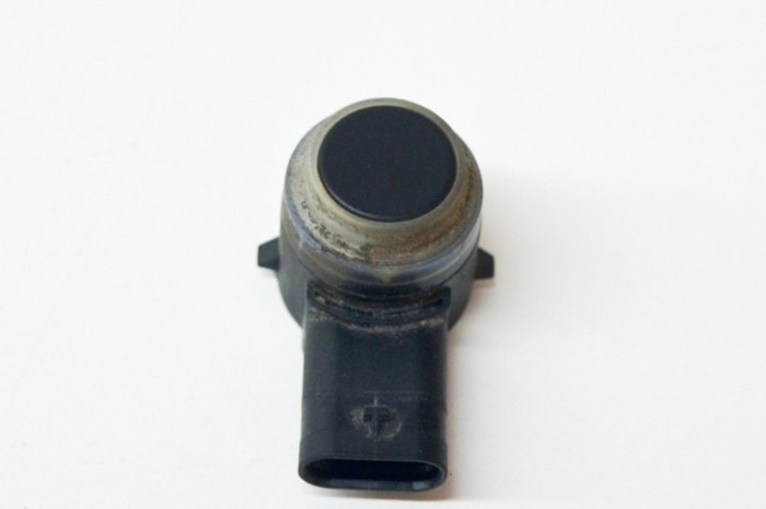 Senzor de parcare față MERCEDES-BENZ C W205 2015 OEM: A0009059300,303041 13511165