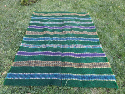 Cuvertura pat/ carpeta / tol de MACAT taranesc vechi lana tesut in casa foto