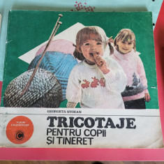 Carte Tricotaje pentru copii și tineret vintage