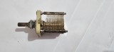 CONDENSATOR VARIABIL , RADIO