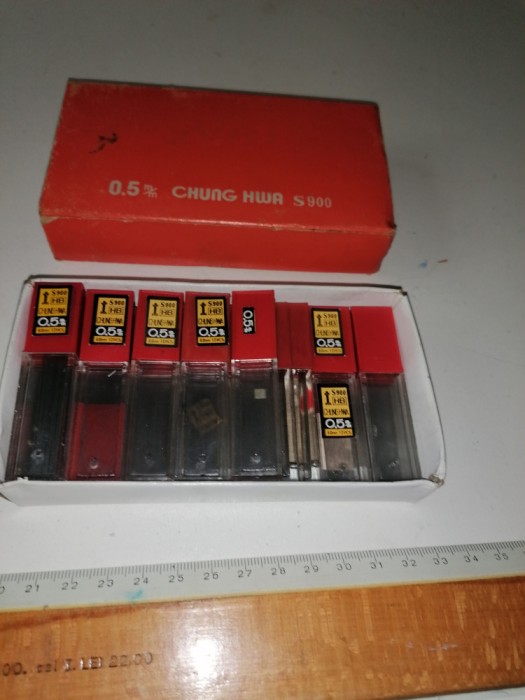 LOT SET MINE 0,5 CHUNG HWA ,ANII 80 - MAJORITATEA AMBALAJELOR GOALE CATEVA PLINE