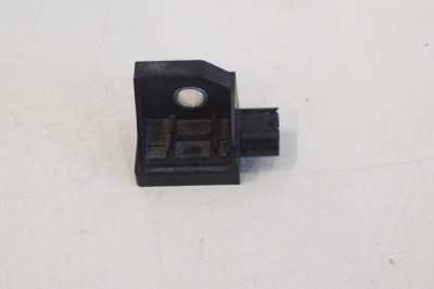 Senzor de impact st&amp;acirc;nga față MITSUBISHI L 200 / TRITON KA_T, KB_T 2012 OEM: 8651A069,W002T12972 11217891 foto