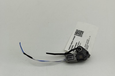 Senzor de impact st&amp;acirc;nga spate MAZDA CX-5 KF 2022 OEM: K123-57KC0 | 30762435 foto