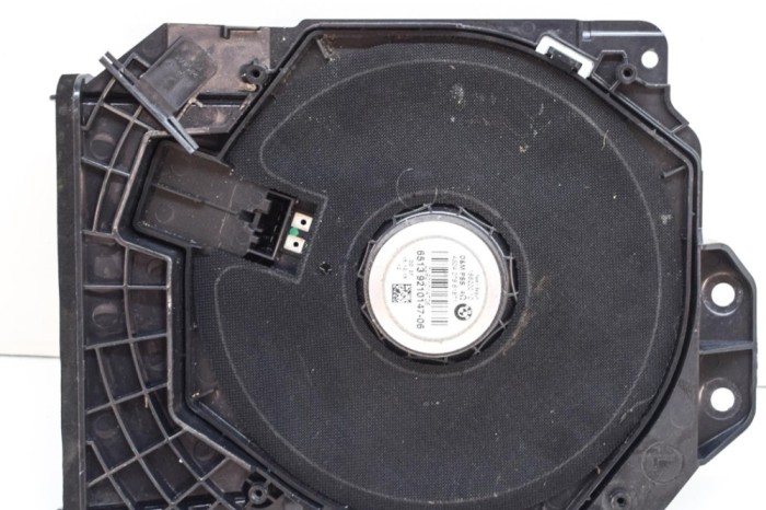 Subwoofer BMW 3 F30, F80 2016 OEM: 9210147,430407861871 | 20285446