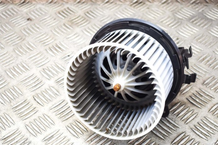 Ventilator aeroterma OPEL MOKKA 2021 OEM: KY333002 17227837