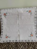 Față de masă vintage, broderie manuală