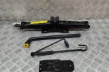 LAND ROVER RANGE ROVER VELAR L560 2018 OEM: HK83-17080-BB,HY32-17N054-AA,HK83-17035-AA,HK83-17081-AA SKU: 27529152